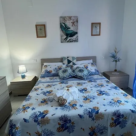 Stella Di Mare 公寓 *