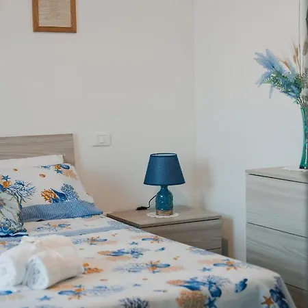 Stella Di Mare 公寓 *